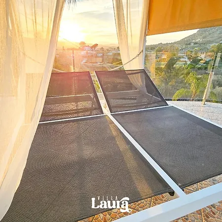 Laura Holiday home